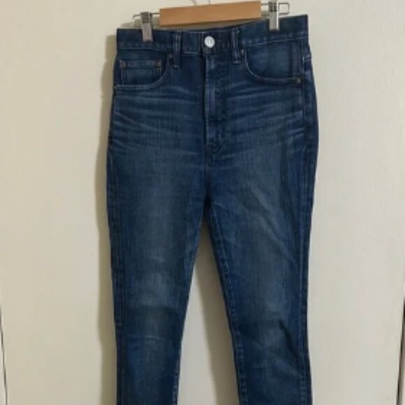 EUC Moussy Vintage Dark Wash Skinny Denim Jeans - Picture 1 of 4